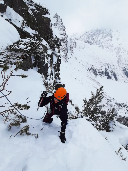 winter mountaineering course
